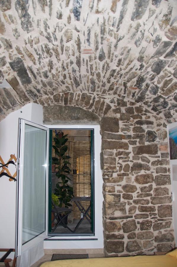 La Croce Dei Templari - Very Central With Parking - Hotel Riomaggiore Exterior photo