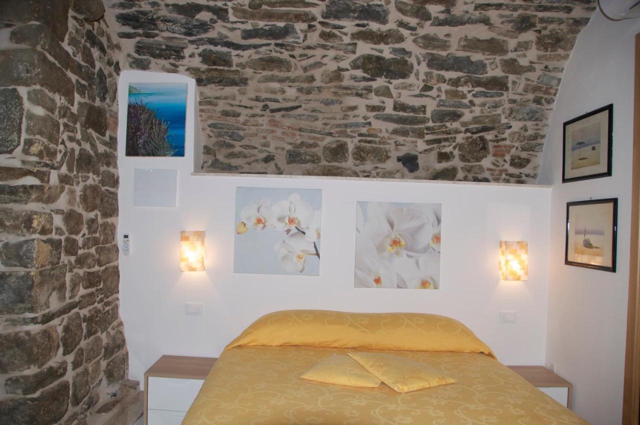 La Croce Dei Templari - Very Central With Parking - Hotel Riomaggiore Exterior photo