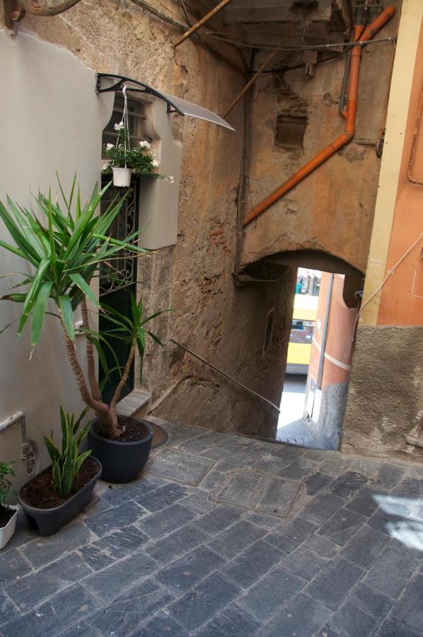 La Croce Dei Templari - Very Central With Parking - Hotel Riomaggiore Exterior photo